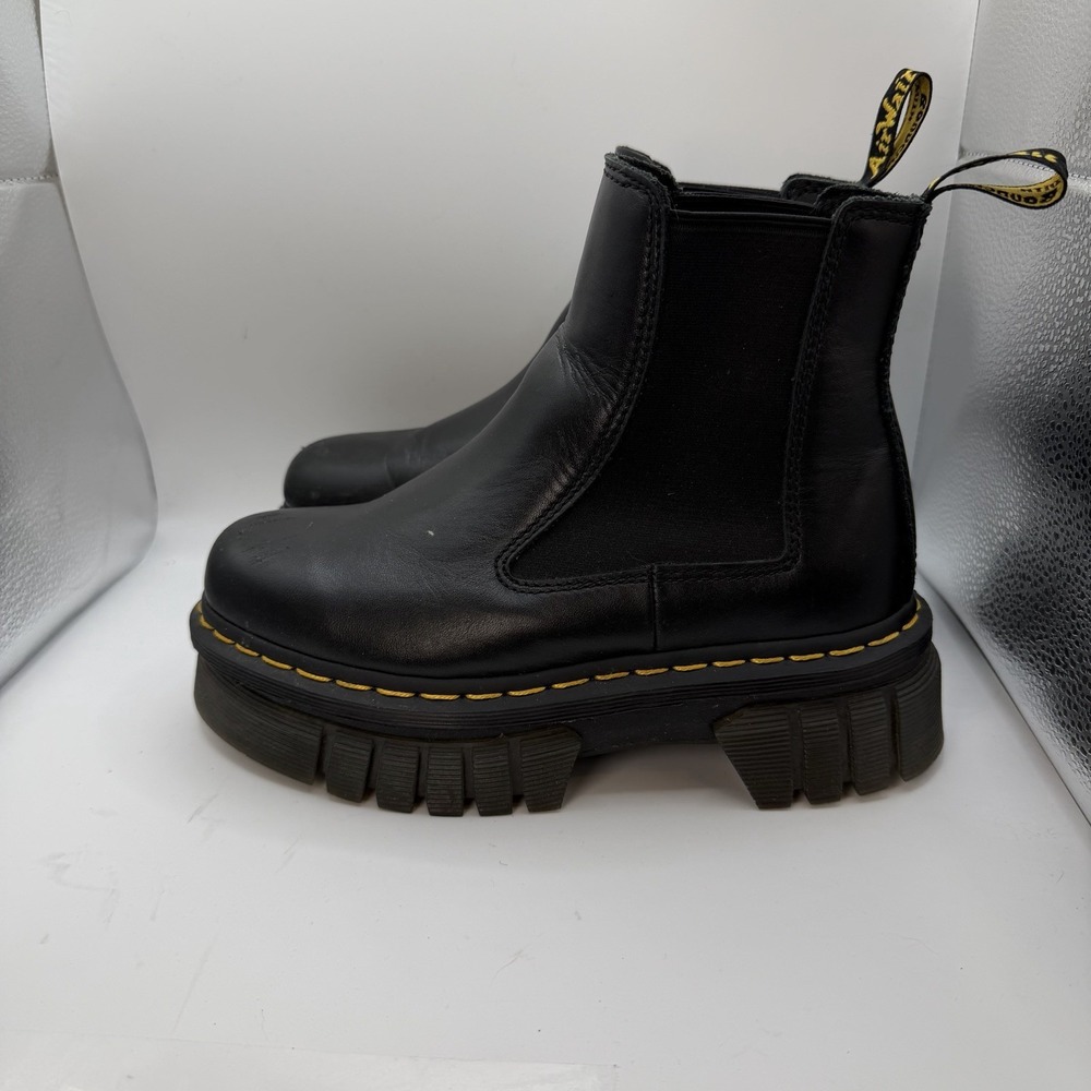 Dr. Martens Audrick Chelsea Platform Black Leather Boots Women's US 6 EU 37